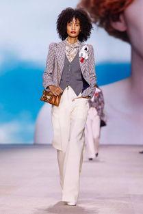 日韩男模时装秀视频大全,潮流盛宴视觉盛宴